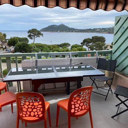 Front De Mer, Vue Exceptionnelle Panoramique Saint-Raphaël 外观 照片
